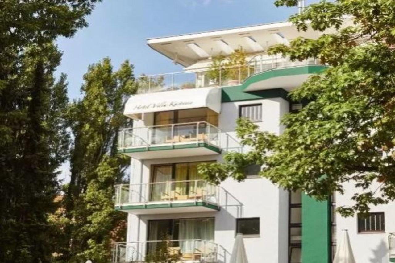 Bernstein Hotel Villa Kastania Берлин Екстериор снимка