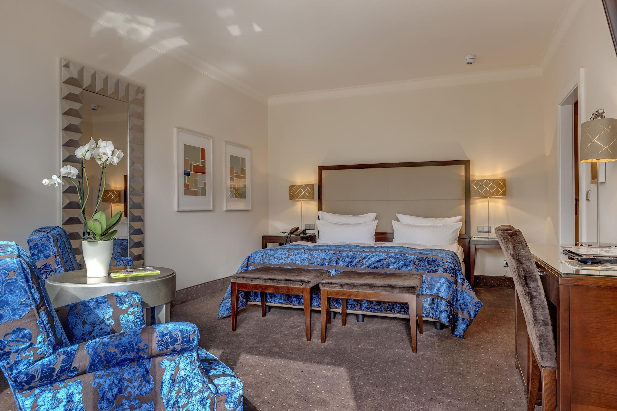 Bernstein Hotel Villa Kastania Берлин Екстериор снимка