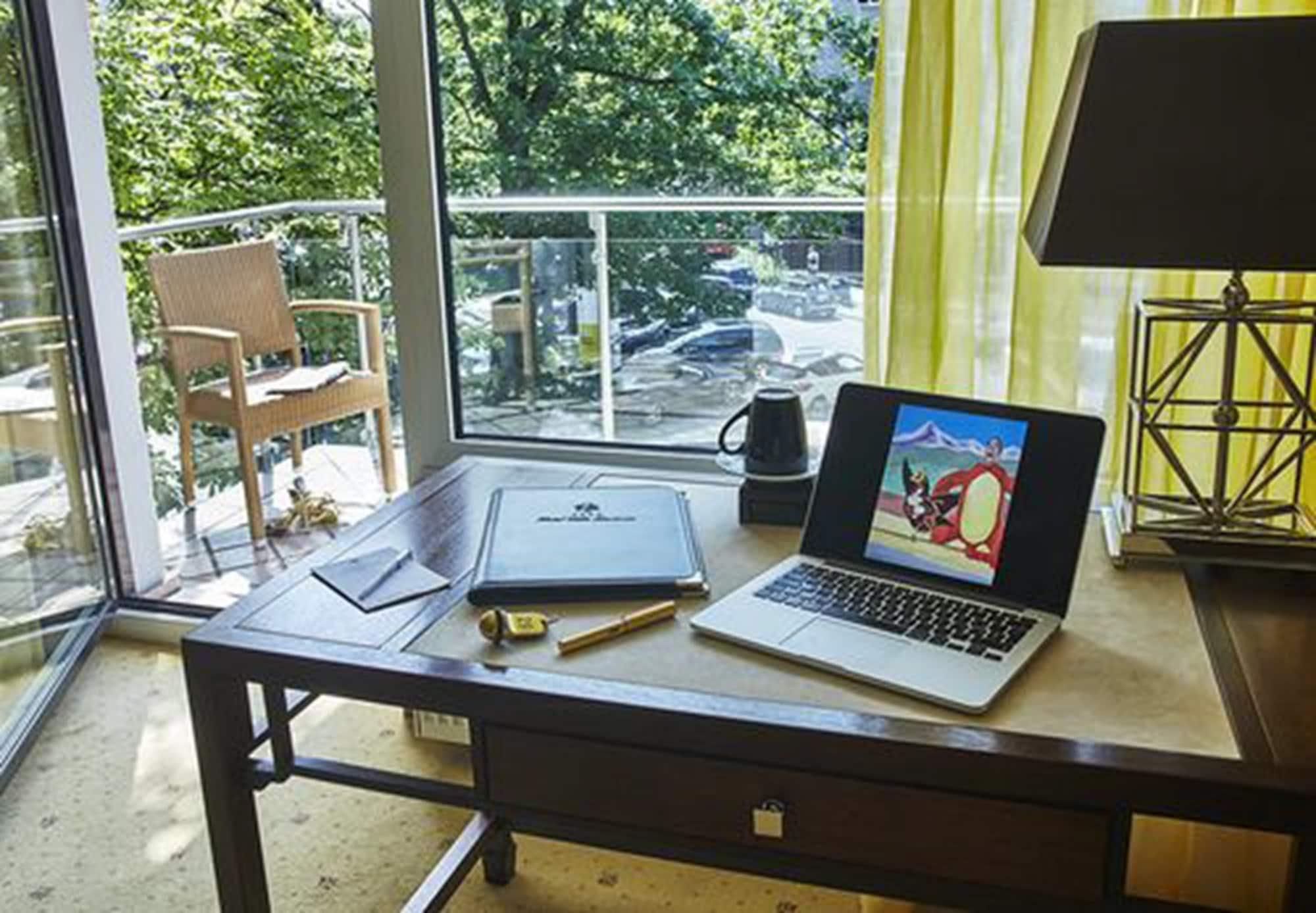 Bernstein Hotel Villa Kastania Берлин Екстериор снимка