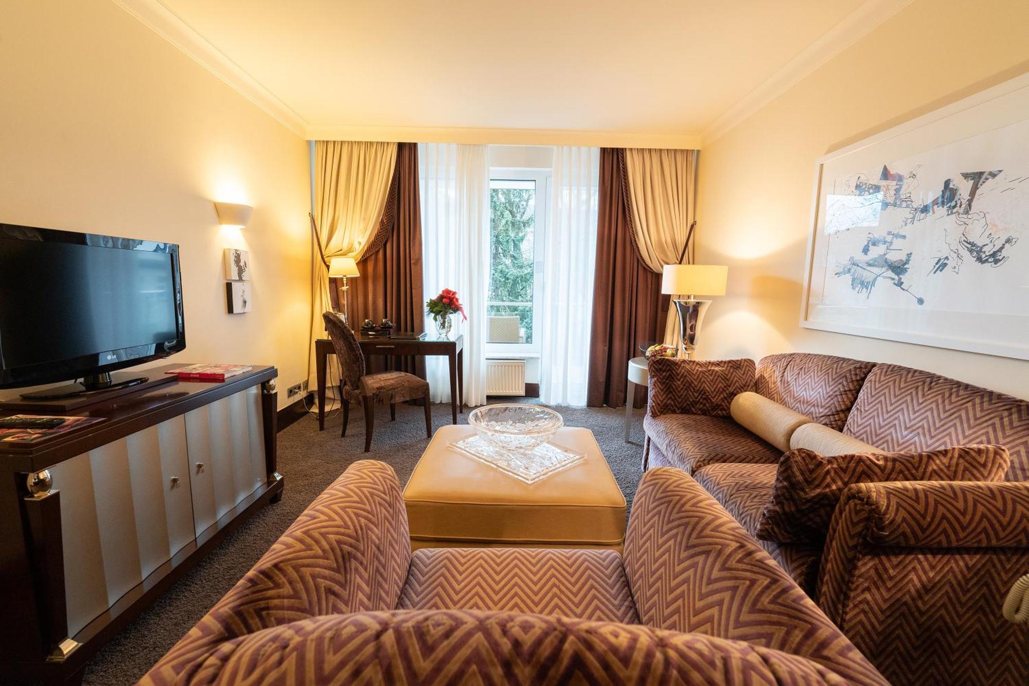 Bernstein Hotel Villa Kastania Берлин Стая снимка